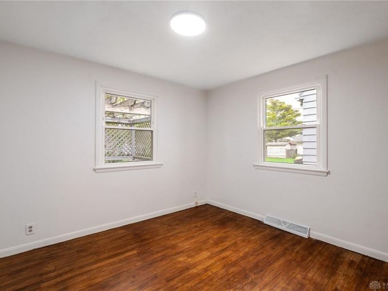 284 Forest Avenue, West Milton, OH 45383 Photo 9