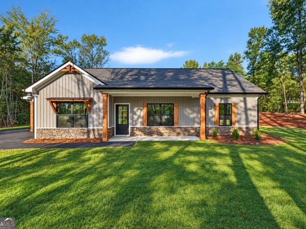 920 Youngs Farm Road, Cedartown, GA 30125
