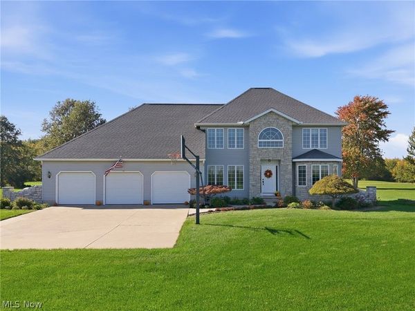 8720 Bechtel Road , Elyria, OH 44035