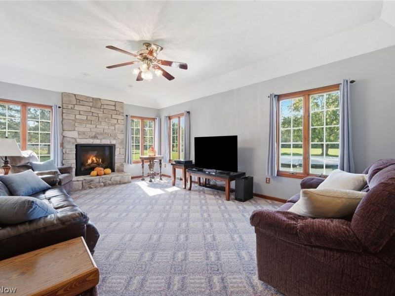 8720 Bechtel Road, Elyria, OH 44035 Photo 4