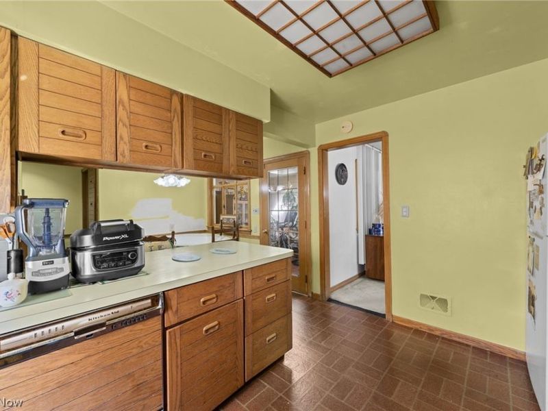 246 Elmdale Avenue, Akron, OH 44313 Photo 29