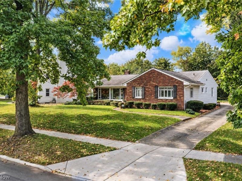 246 Elmdale Avenue, Akron, OH 44313 Photo 3