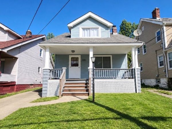 10321 Dove Avenue , Cleveland, OH 44105