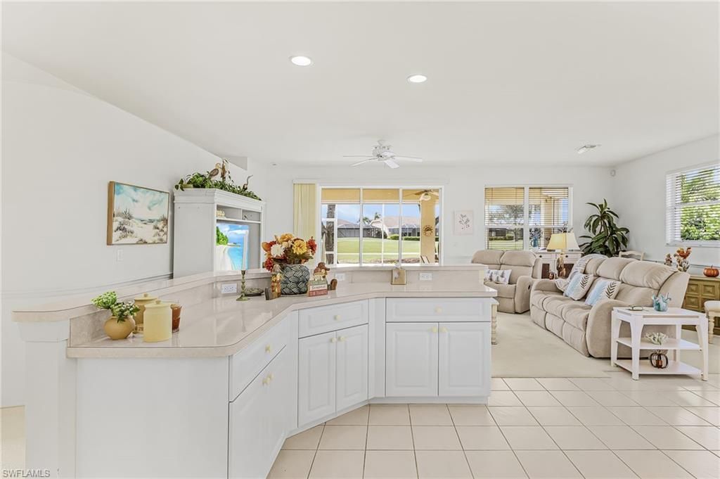 9290 Lanthorn Way, Estero, FL 33928 Photo