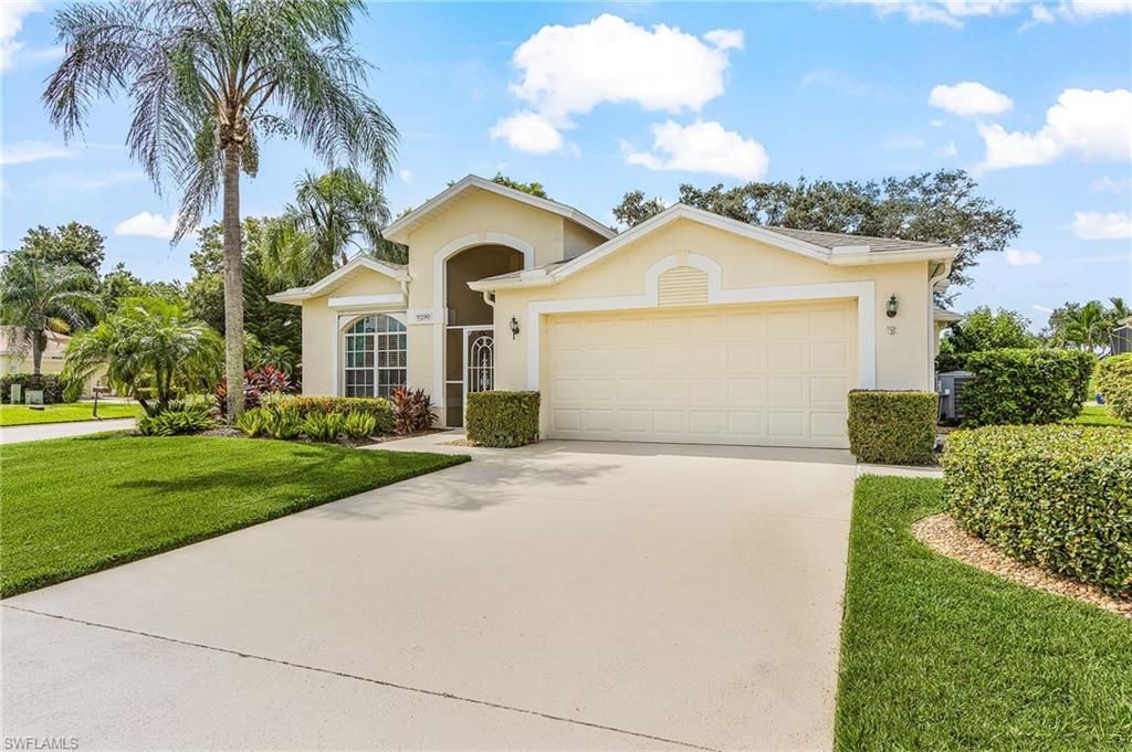 9290 Lanthorn Way, Estero, FL 33928 Photo