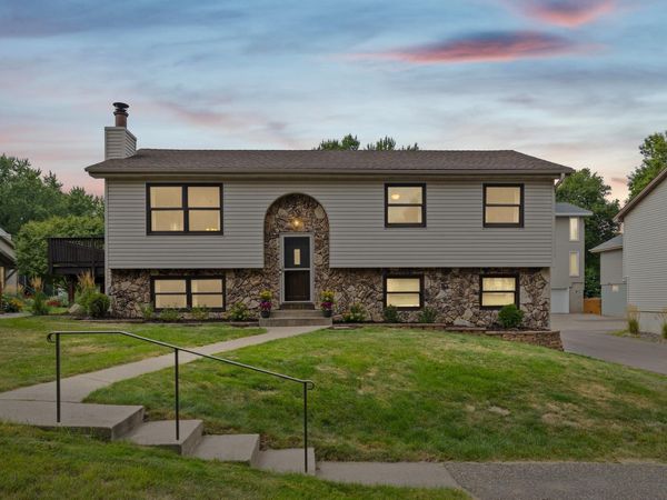 3531 Pilgrim Lane N, Plymouth, MN 55441