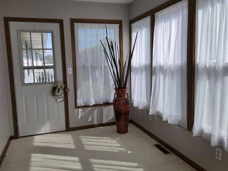 5 W Teakwood Court, Tiffin, OH 44883 Photo 12
