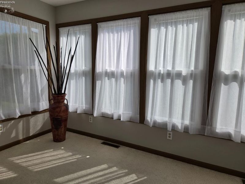 5 W Teakwood Court, Tiffin, OH 44883 Photo 14