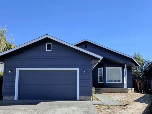 1354 Forestview Drive, Grants Pass, OR 97527