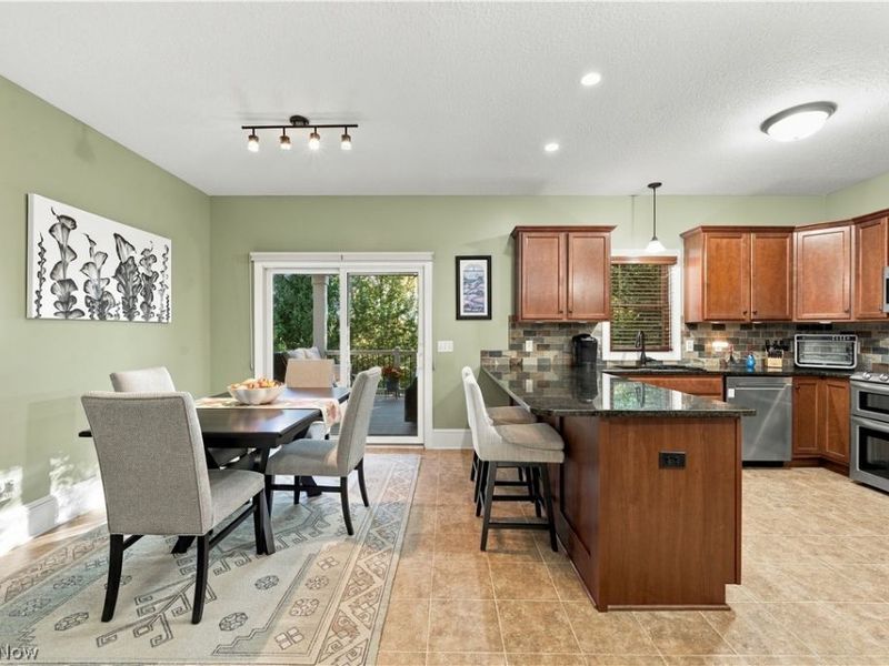 7028 Emerald Cove Avenue NW, Canal Fulton, OH 44614 Photo 11