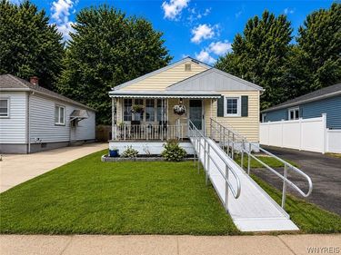 1205 85th Street , Niagara Falls, NY 14304