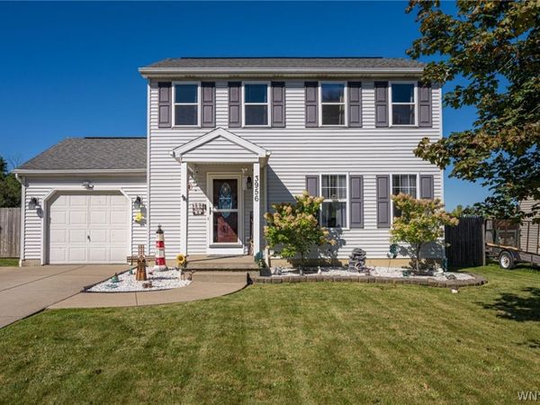 3956 Caitlin , Buffalo, NY 14219