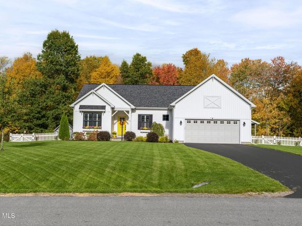 4 Colleen Court, Wilton, NY 12831