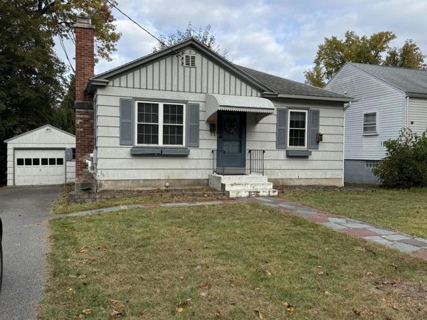 40 Hillcrest Avenue, Albany, NY 12203