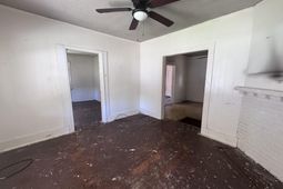 390 Holly Street  photo 4