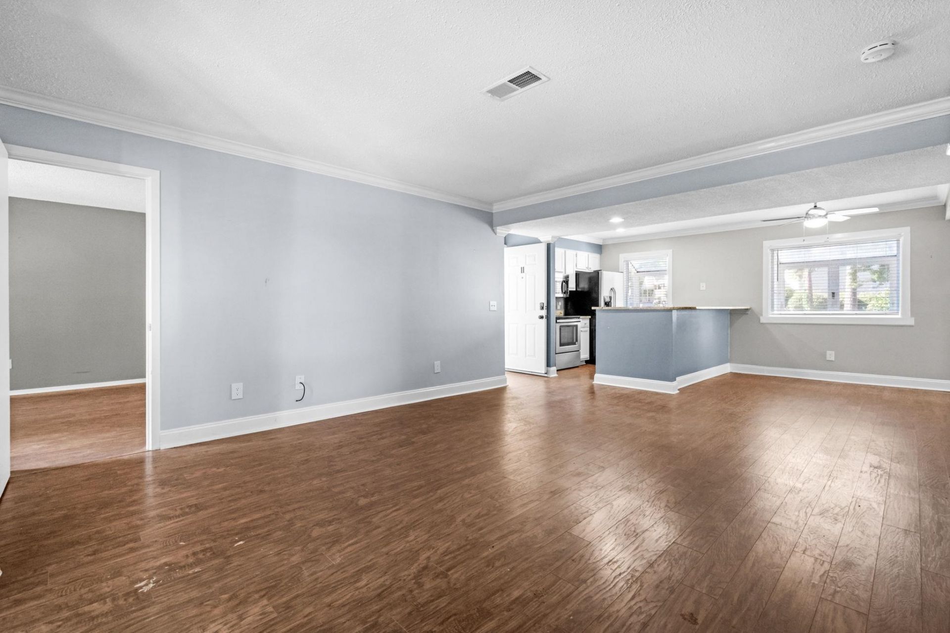 1025 Plantation Dr.  Photo 11