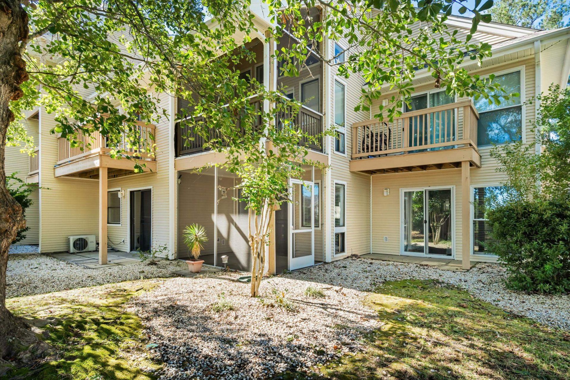 1025 Plantation Dr.  Photo 27