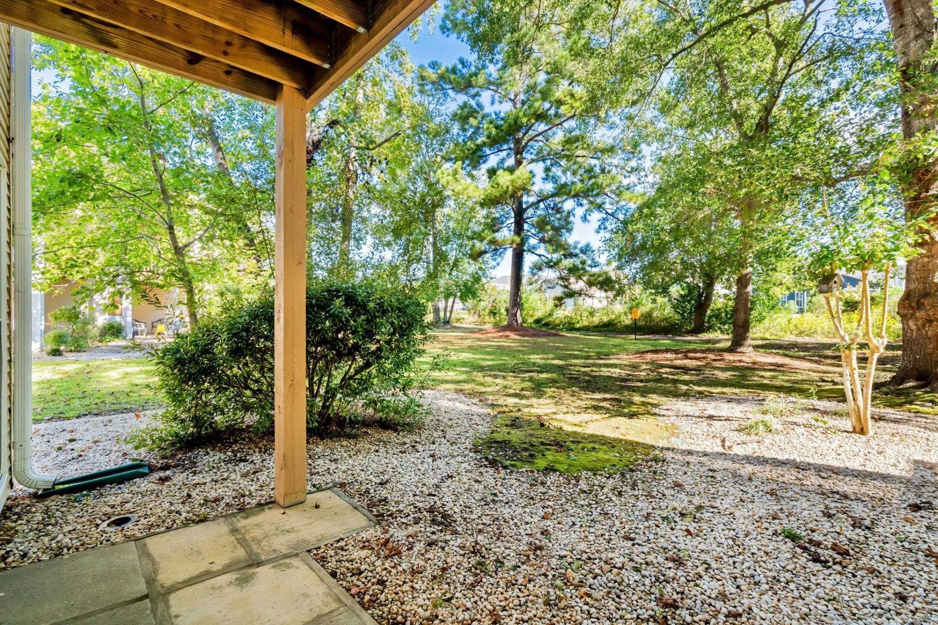 1025 Plantation Dr.  Photo 32