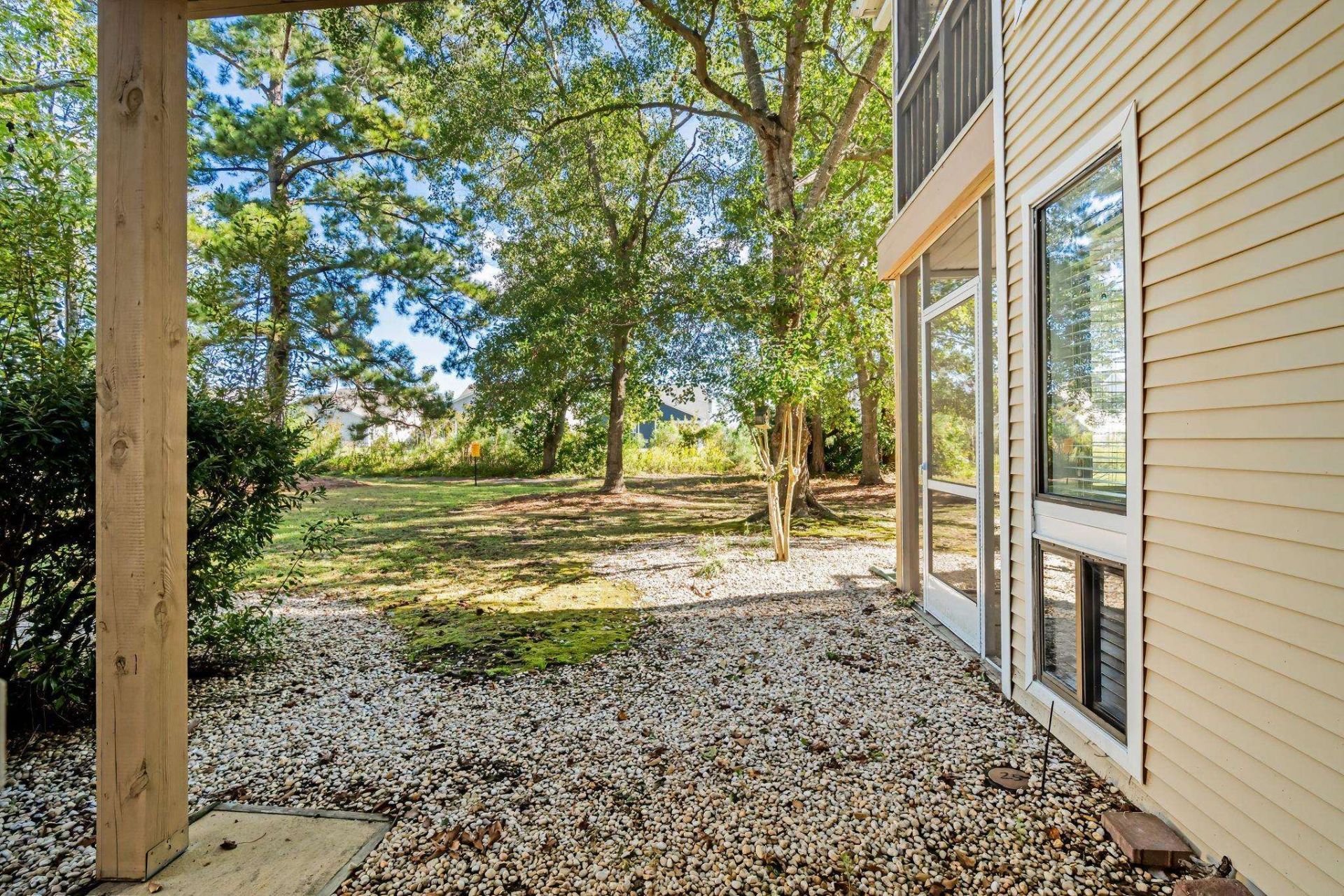 1025 Plantation Dr.  Photo 33