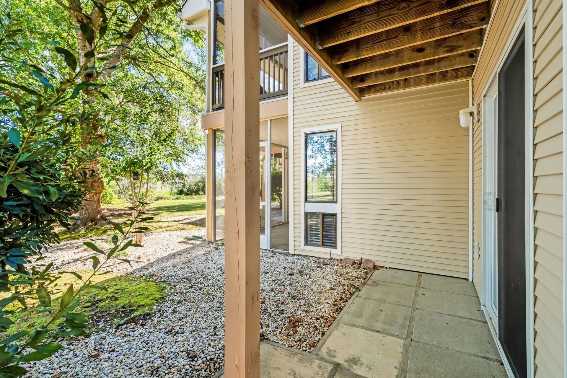 1025 Plantation Dr.  Photo 34