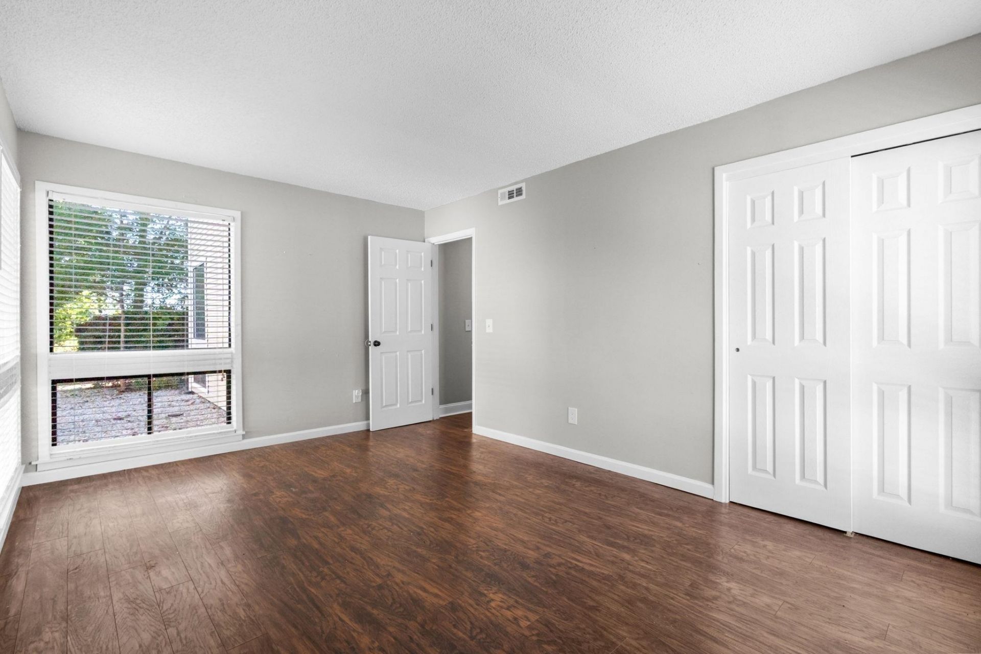 1025 Plantation Dr.  Photo 36