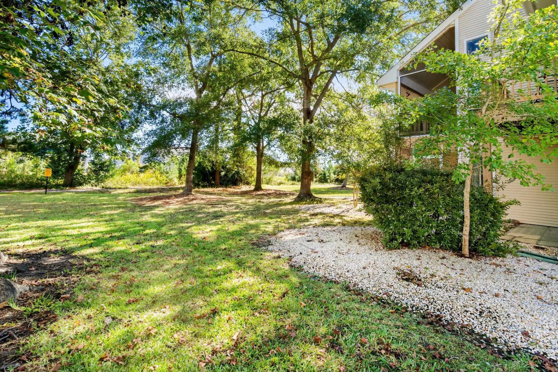 1025 Plantation Dr.  Photo 46