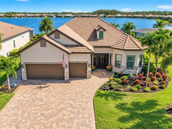 14325 Shores CT , ESTERO, FL 33928
