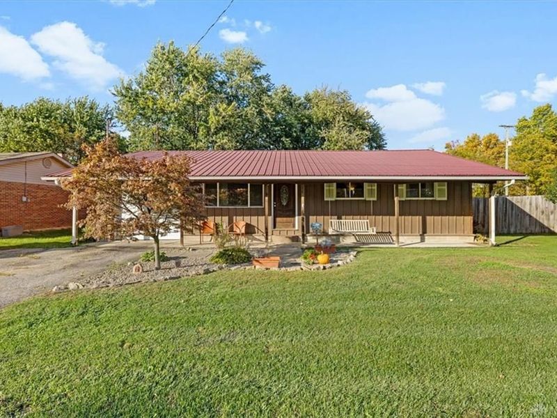 4468 Saint Paris Pike, Springfield, OH 45504 Photo 2