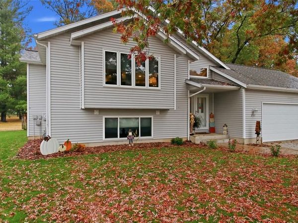 2737 Jeanne Lane, Eau Claire, WI 54703