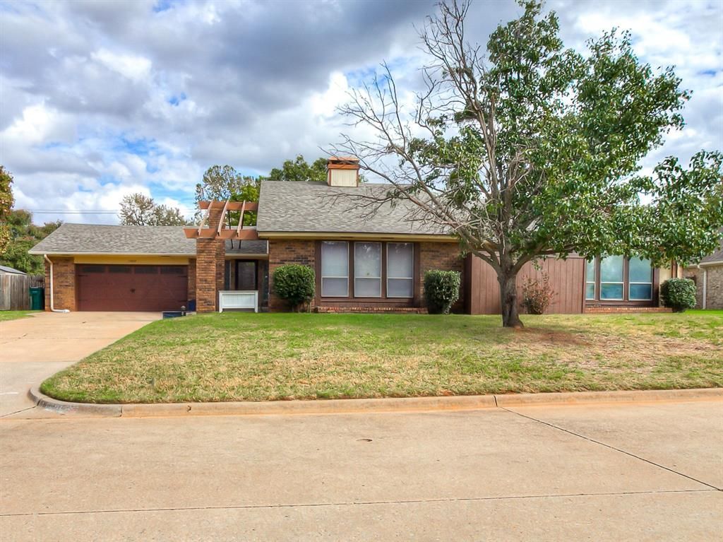 11400 Spring Creek Road, Oklahoma City, OK 73162 Main Photo