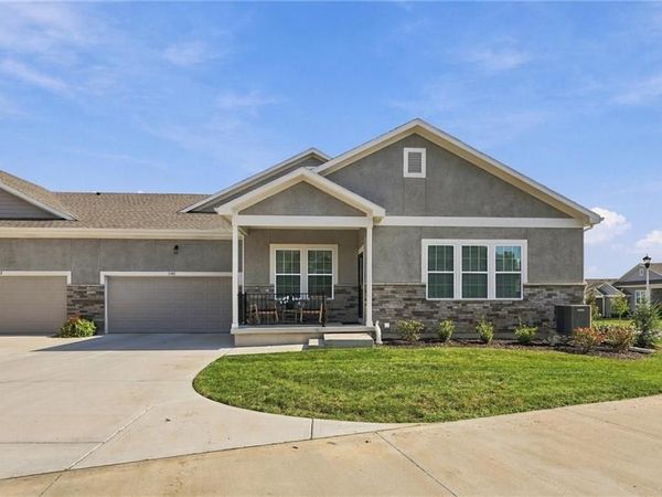 21798 W 119th Terrace, Unit 1401, Olathe, KS 66061