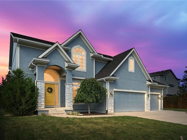12810 Woodland Avenue, Kansas City, MO 64145