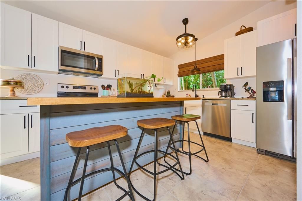 6513 W Royal Woods Dr , Fort Myers, FL 33908 Photo