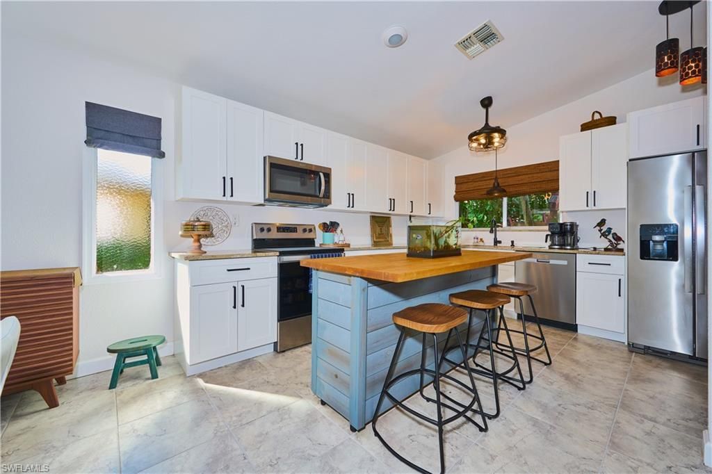 6513 W Royal Woods Dr , Fort Myers, FL 33908 Photo
