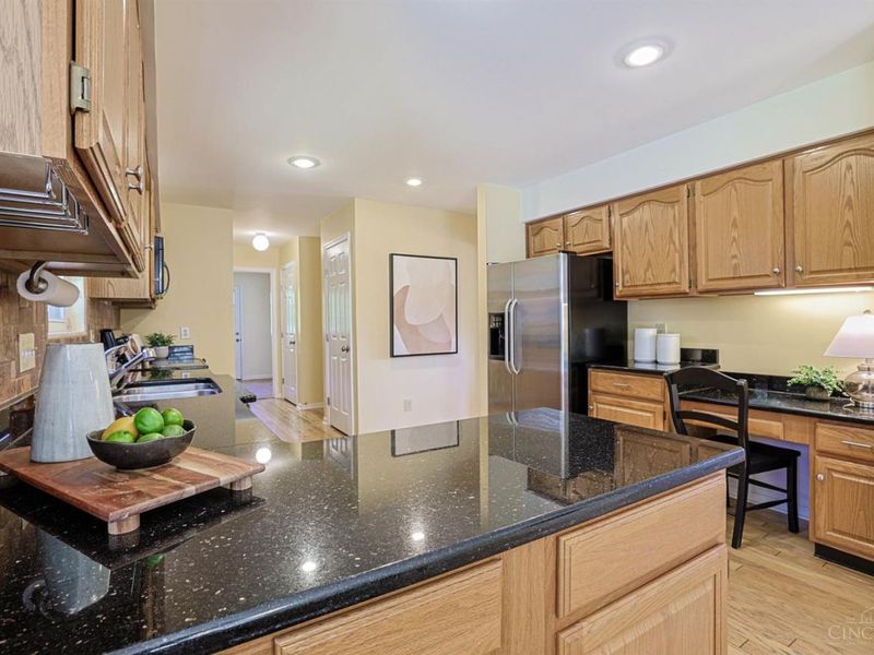 4089 Oakleaf Court, Sharonville, OH 45241 Photo 18