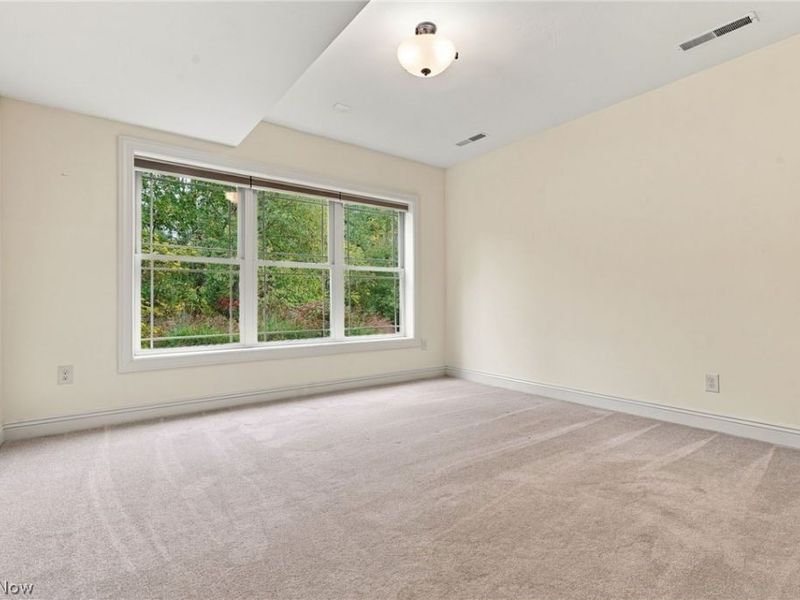 1137 Laurel Green Drive NE, North Canton, OH 44720 Photo 36