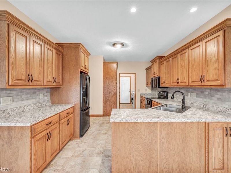 2636 Tributary Lane, Unit 42, Akron, OH 44312 Photo 22