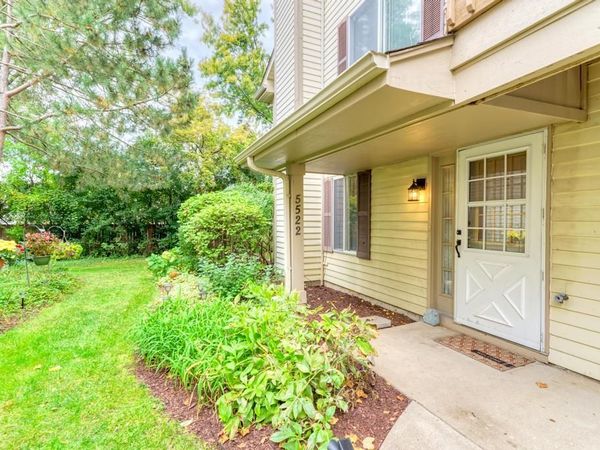 5522 Barclay Court , Clarendon Hills, IL 60514