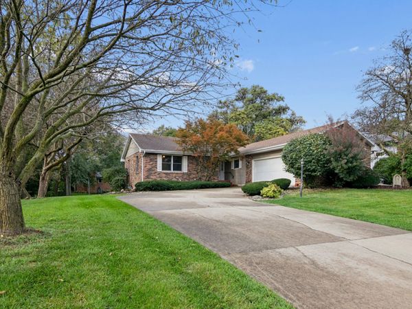 25 Briarcliff Lane , Bourbonnais, IL 60914
