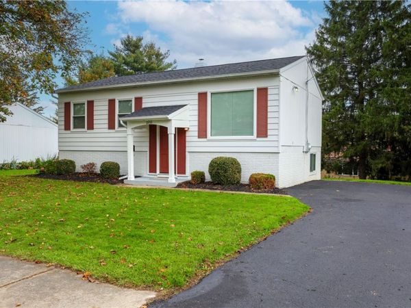220 Lee Avenue , Horseheads, NY 14845