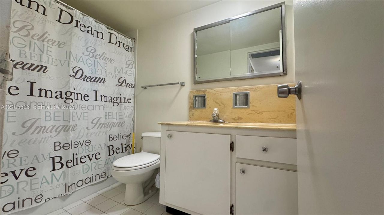 5161 Collins Avenue, Unit 515, Miami Beach, FL 33140 Photo