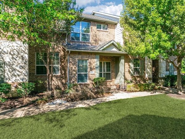 1613 Black Duck Terrace, Unit E, Carrollton, TX 75010