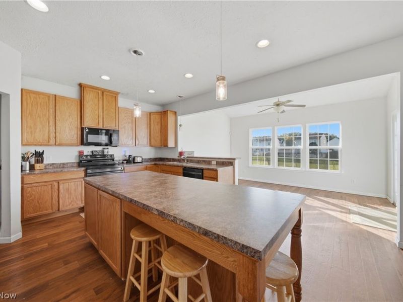 4418 Chevron Circle SW, Massillon, OH 44646 Photo 6