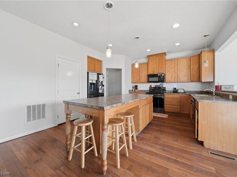 4418 Chevron Circle SW, Massillon, OH 44646 Photo 7