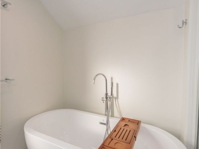 3206 W 138th Street, Cleveland, OH 44111 Photo 24