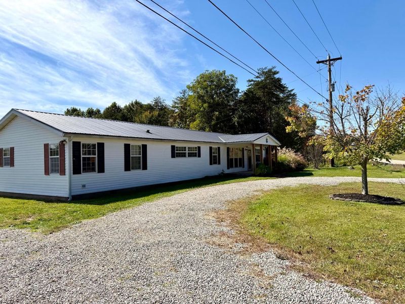 16589 State Route 374 , Laurelville, OH 43135 Photo 2