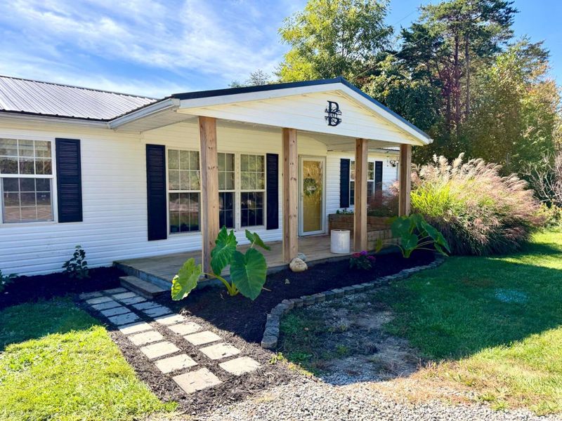 16589 State Route 374 , Laurelville, OH 43135 Photo 3