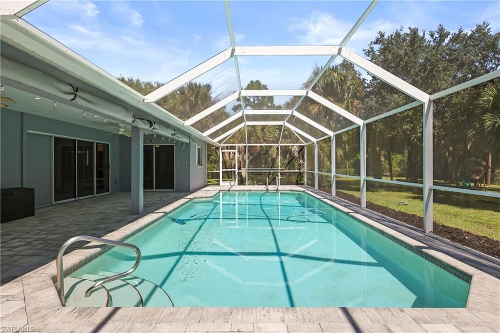 418 Edison Ave, Lehigh Acres, FL 33972 Photo