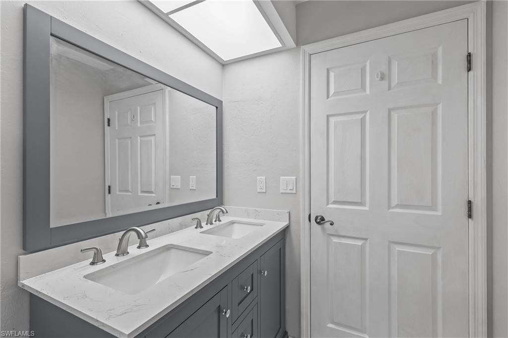 418 Edison Ave, Lehigh Acres, FL 33972 Photo