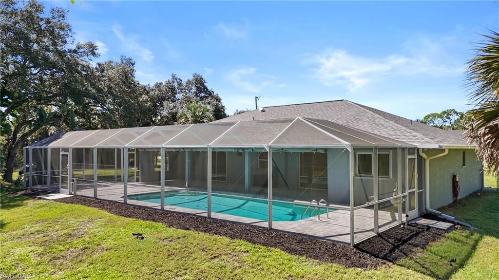 418 Edison Ave, Lehigh Acres, FL 33972 Photo